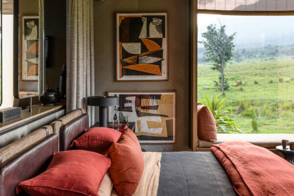 Top Luxury Lodges for Gorilla Safaris in Rwanda and Uganda